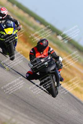 media/Apr-24-2023-Fastrack Riders (Mon) [[2ca7ef103c]]/Level 3/Session 1 (Sweeper)/